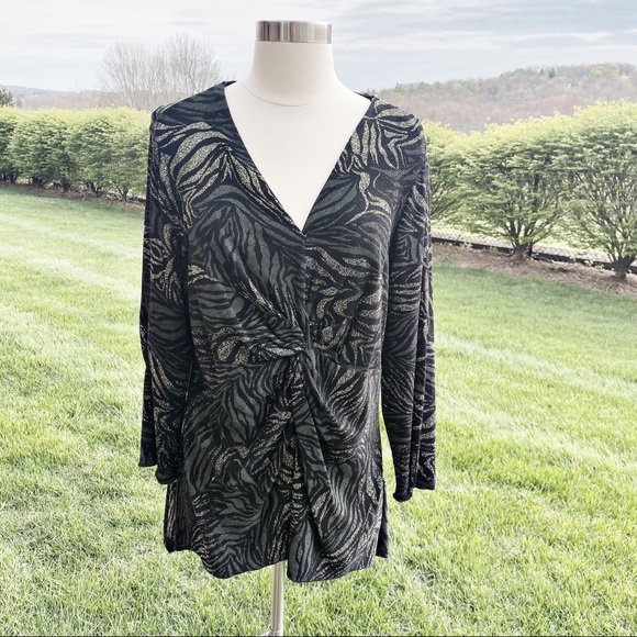 J.B.S. Ltd. Plus Size black sparkly holiday evening Top - Picture 2 of 14